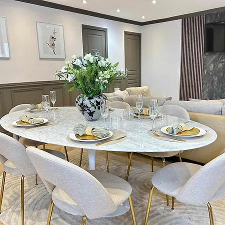 Luxury Family Getaway Near Place Vendome * Paris