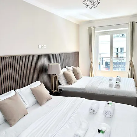 Luxury Family Getaway Near Place Vendome * Paris